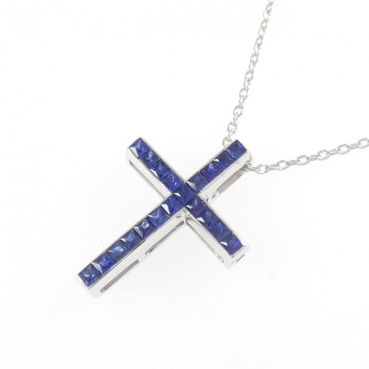 K18WG クロス サファイヤ ネックレス 0.32CT