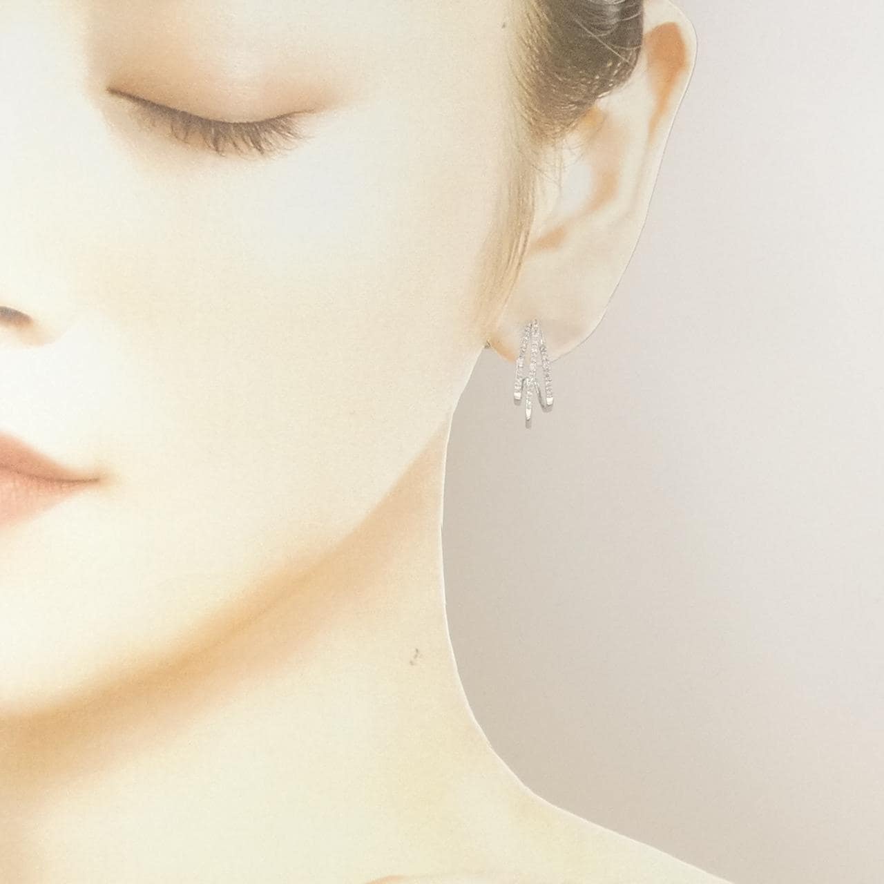 K18WG ダイヤモンド ピアス 0.36CT