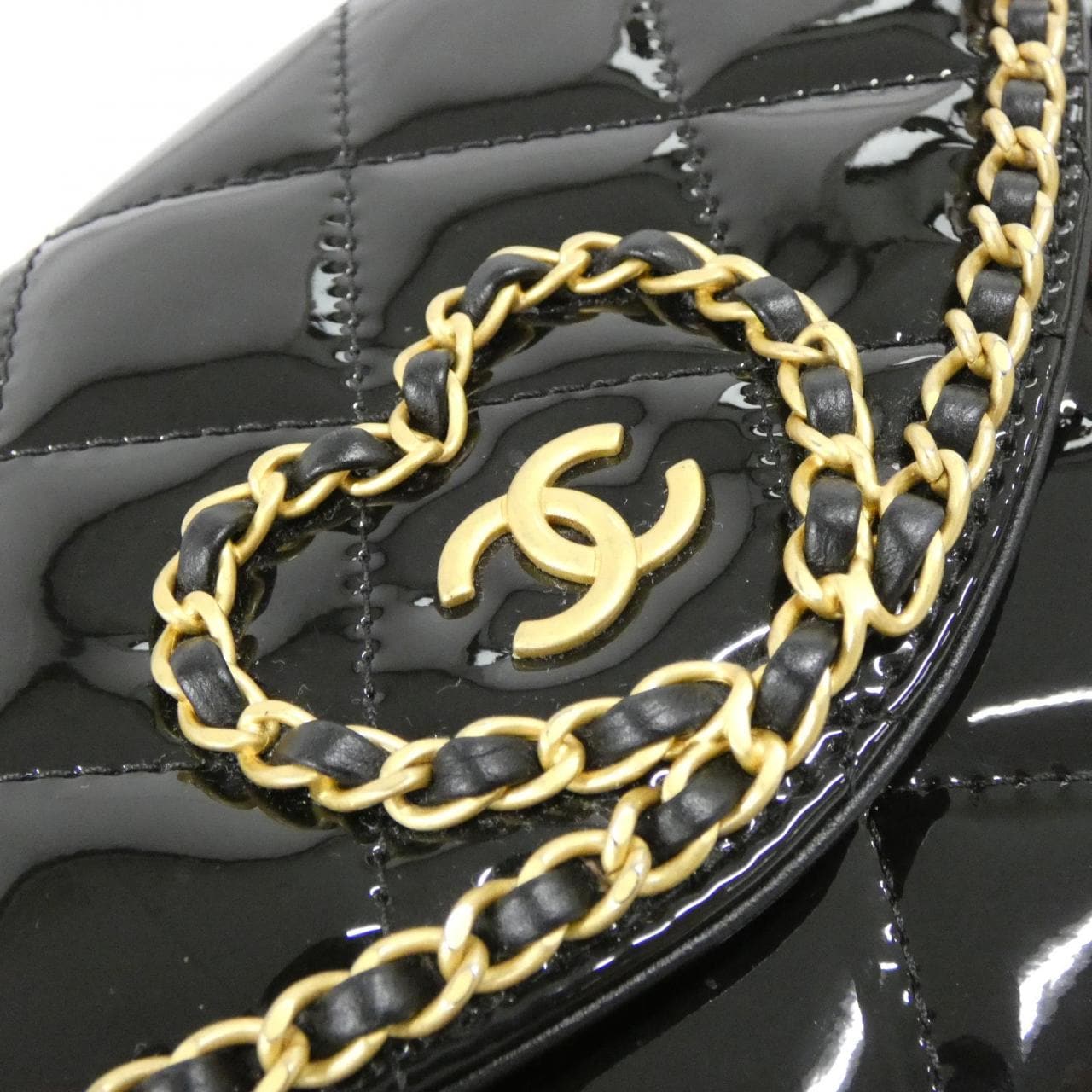 シャネル AP4013 チェーンウォレット