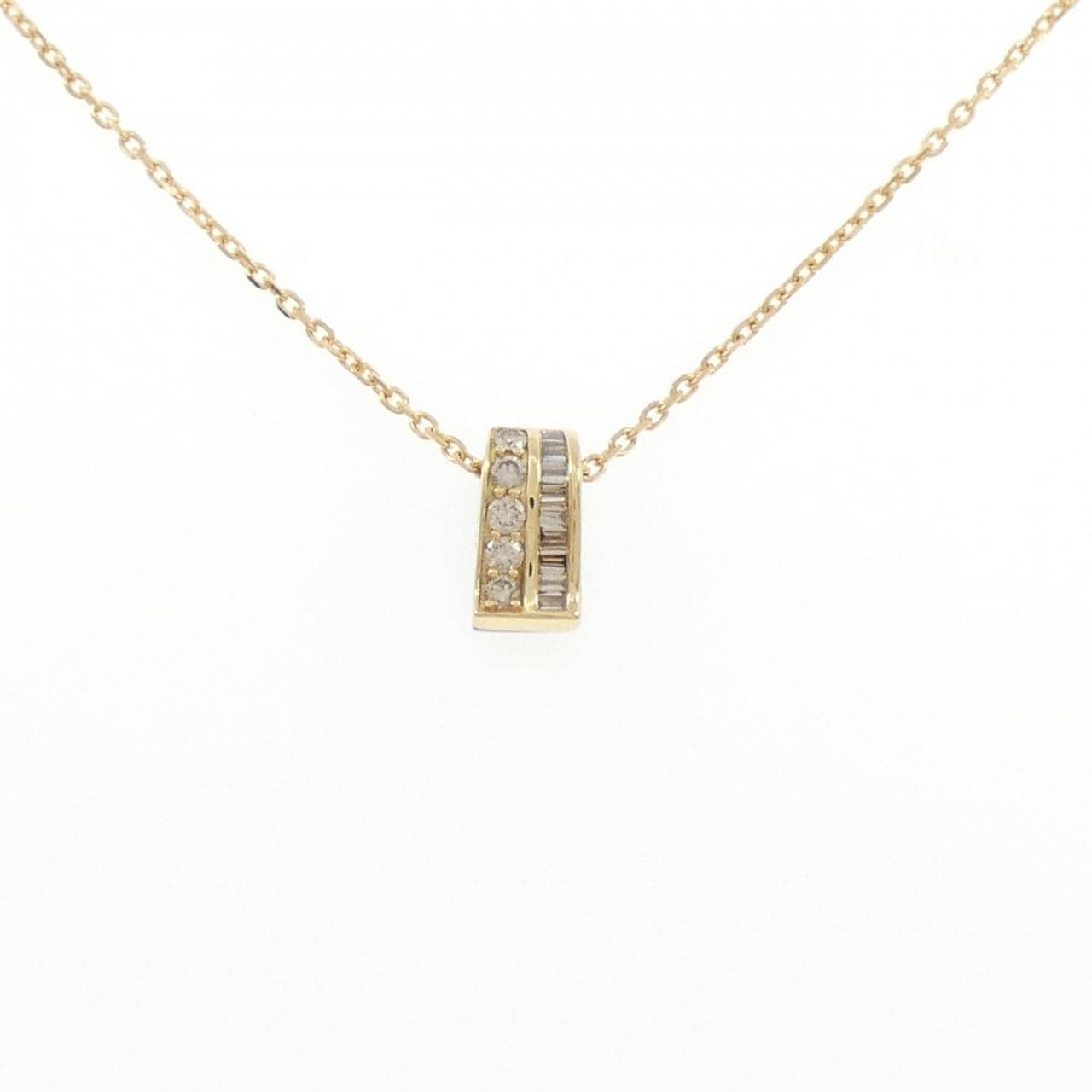 ジーエスティービー ダイヤモンド ネックレス 0.37CT