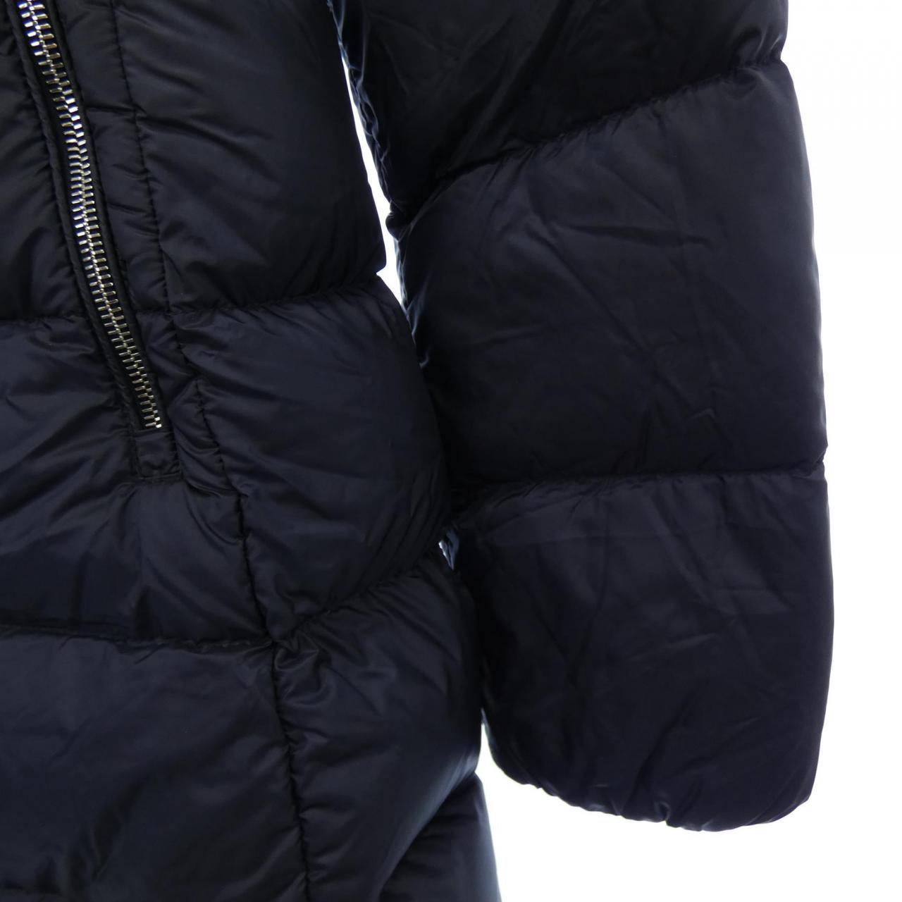 モンクレール MONCLER ダウンコート