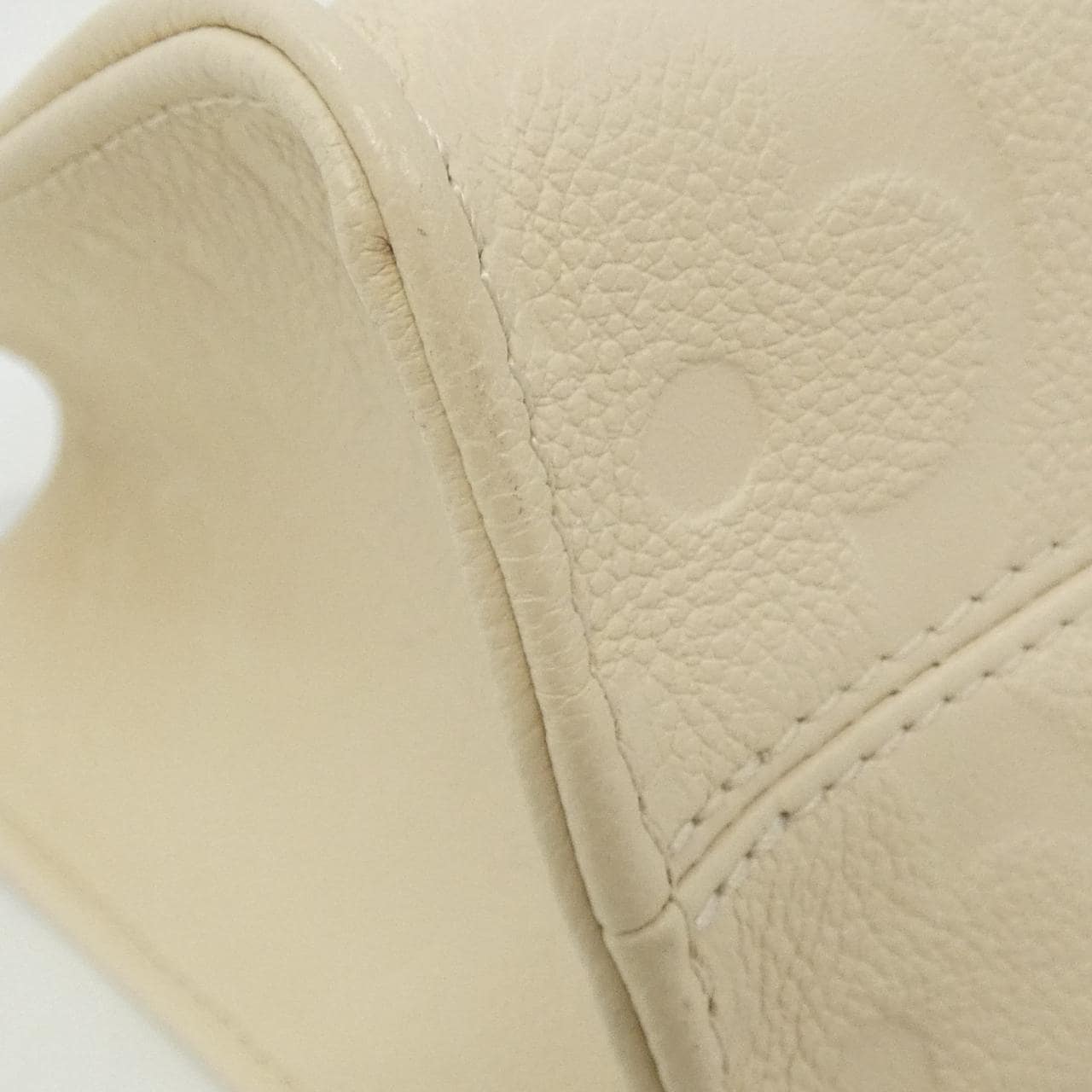 ルイヴィトン モノグラム アンプラント オンザゴー PM M46569 バッグ