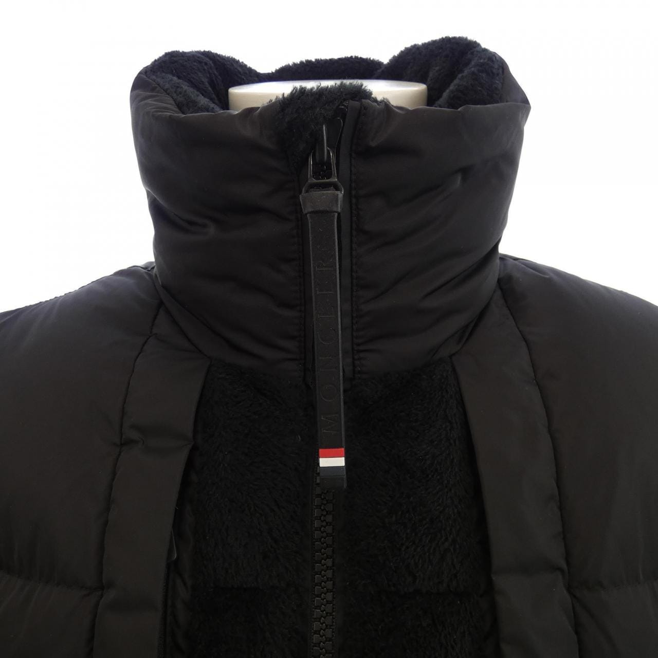 MONCLER GRENOBLE MONCLER GRENOBLE 20978G50700 羽绒服