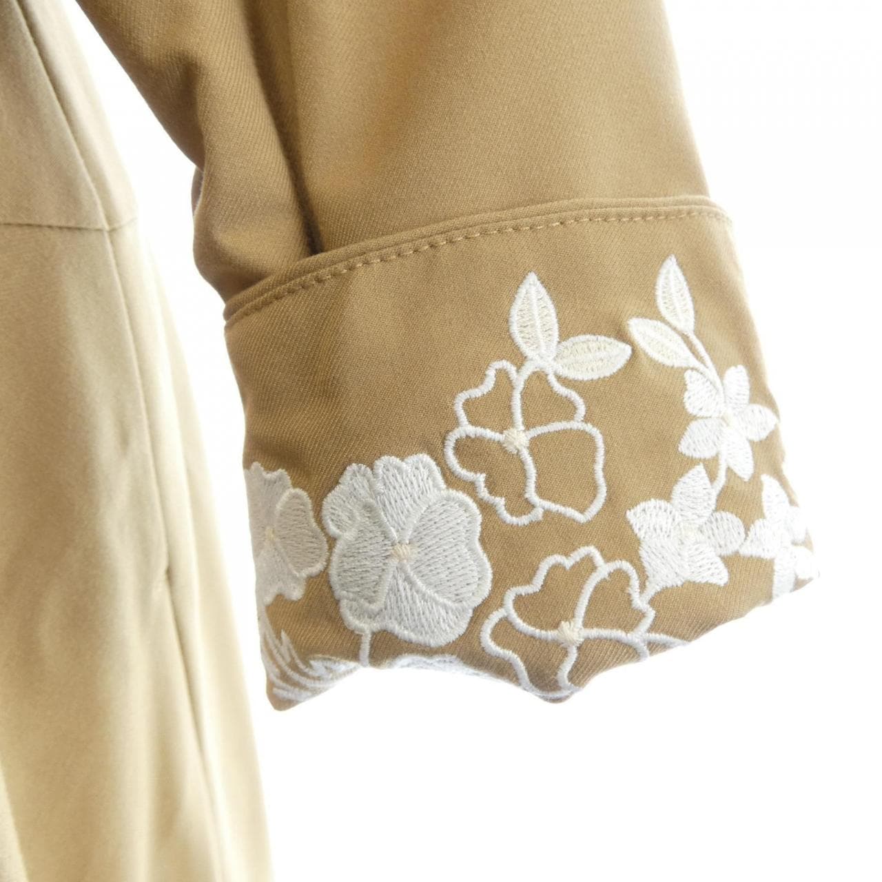 チェスティ chesty コート