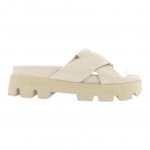 フェラガモ FERRAGAMO サンダル