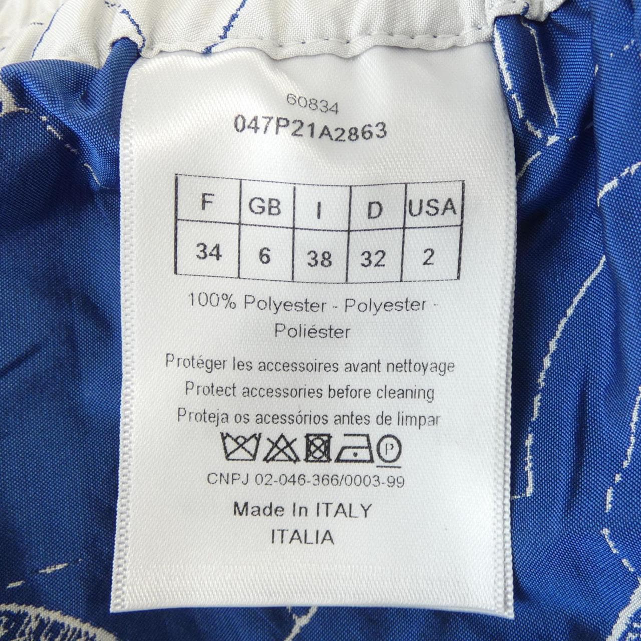 クリスチャンディオール CHRISTIAN DIOR 047P21A2863 ショートパンツ