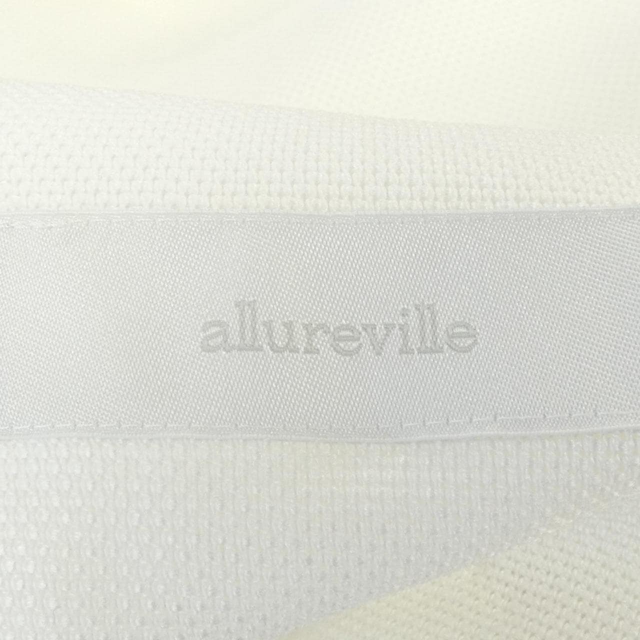 アルアバイル allureville ジャケット