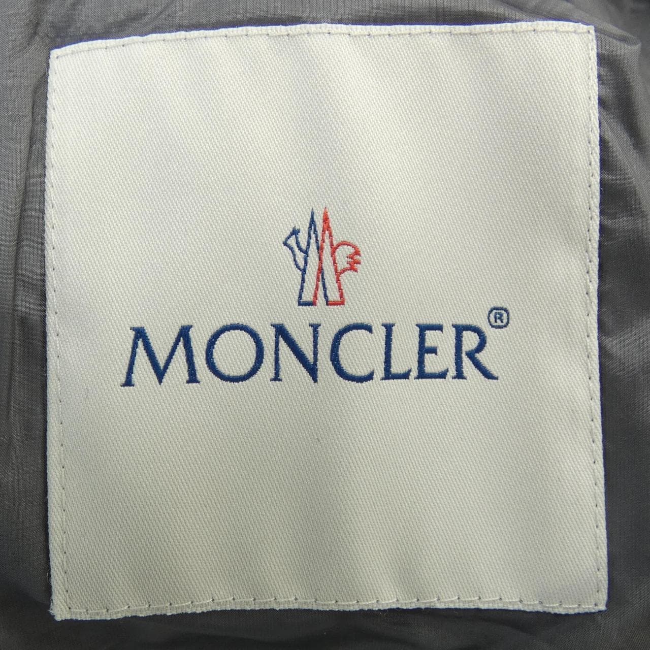 MONCLER蒙克勒羽絨服