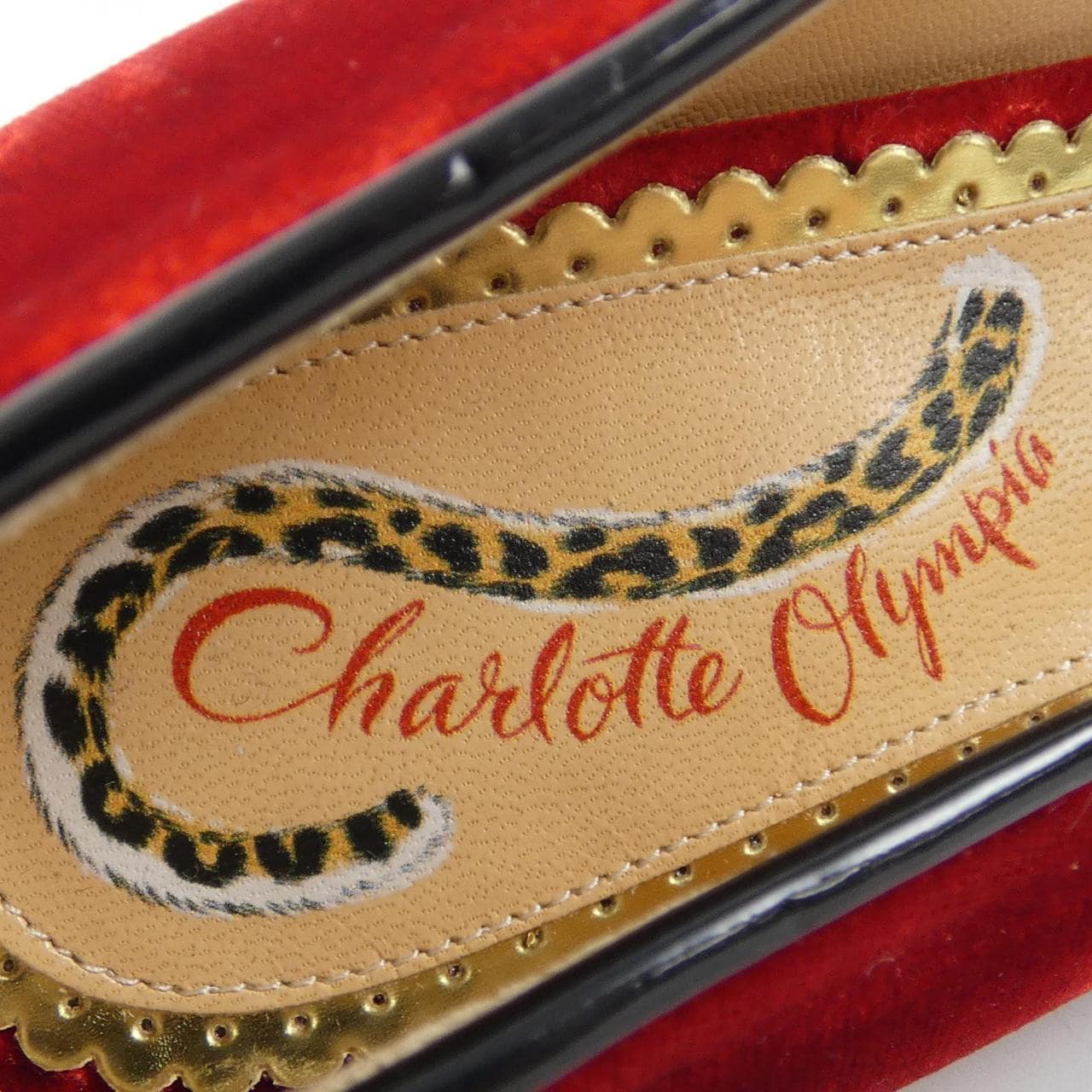 シャーロット オリンピア CHARLOTTE OLYMPIA フラットシューズ