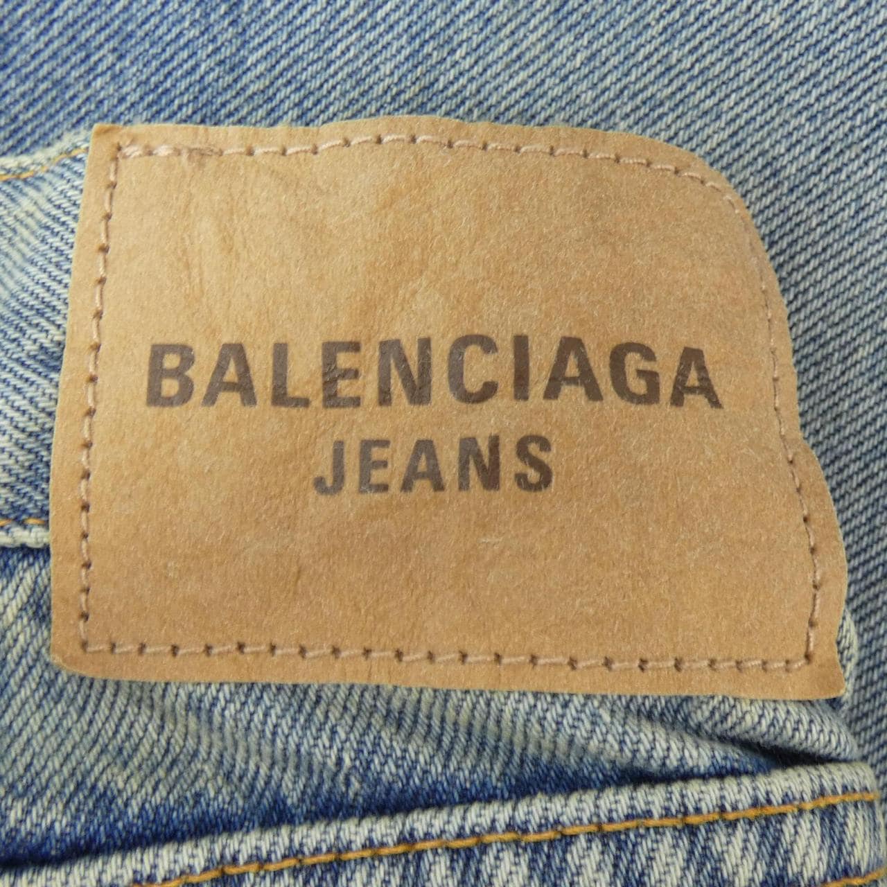 バレンシアガ BALENCIAGA トップス