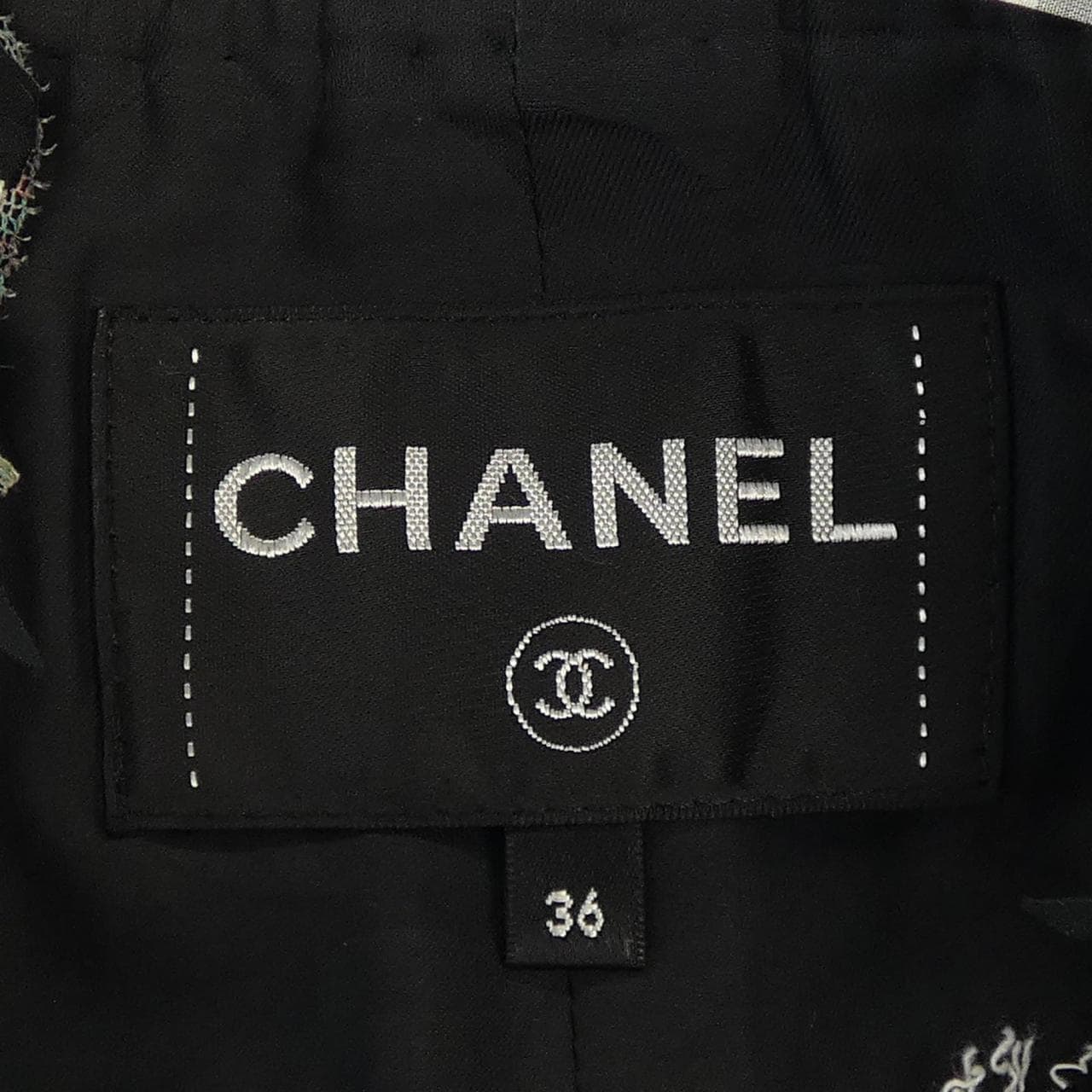シャネル CHANEL ノーカラージャケット