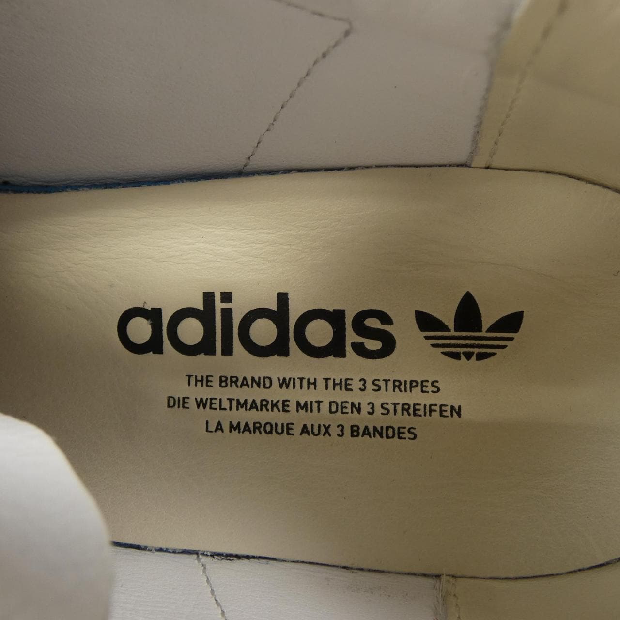アディダス ADIDAS HQ6785 スニーカー