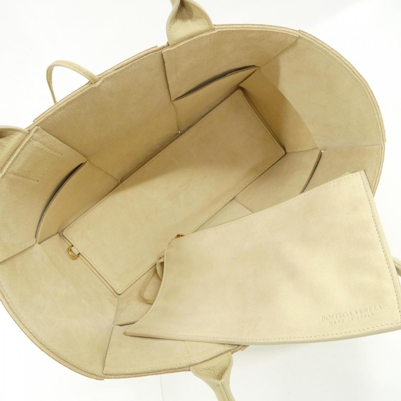 BOTTEGA VENETA 652867 VCP11 包