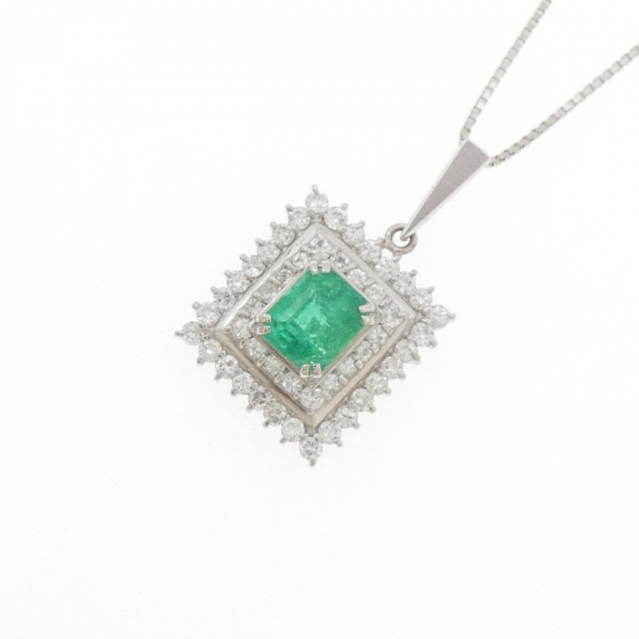 PT900/PT850 エメラルド ネックレス 1.14CT