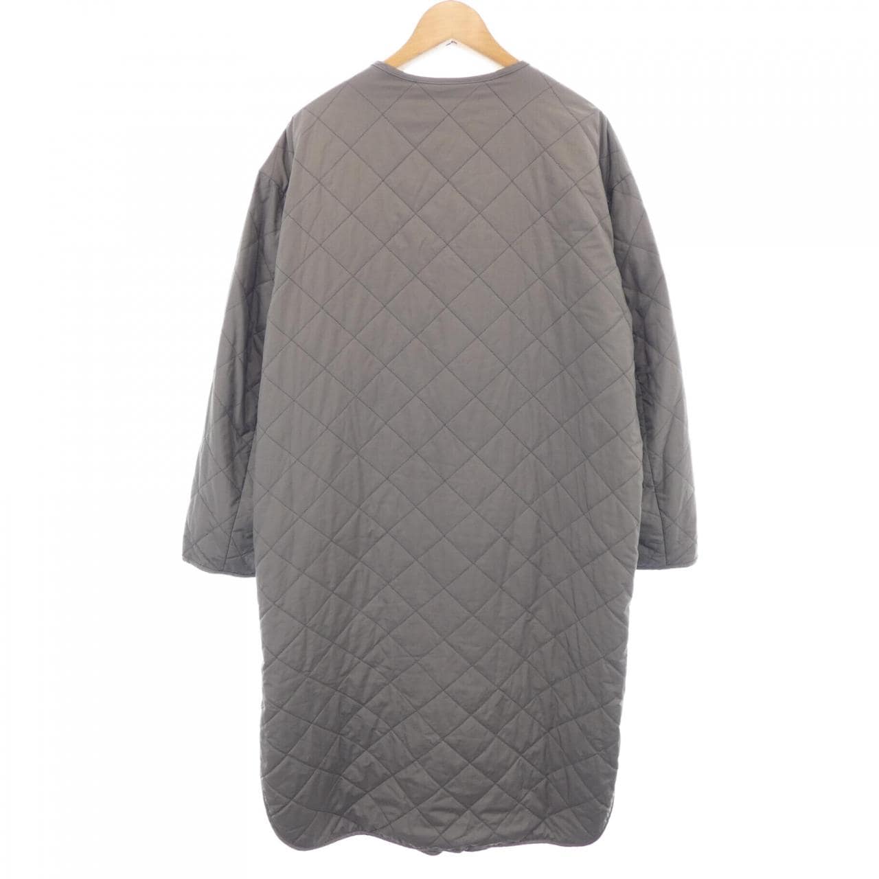 ニジュウサンク 23区 コート