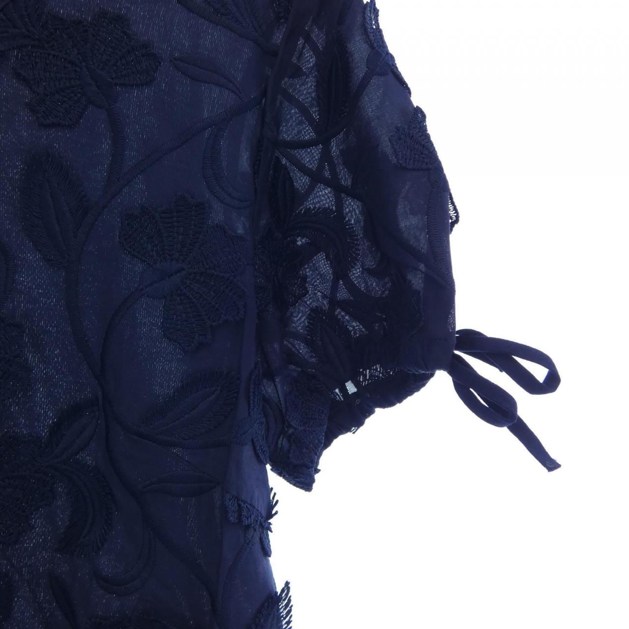 OSCALITO トップス