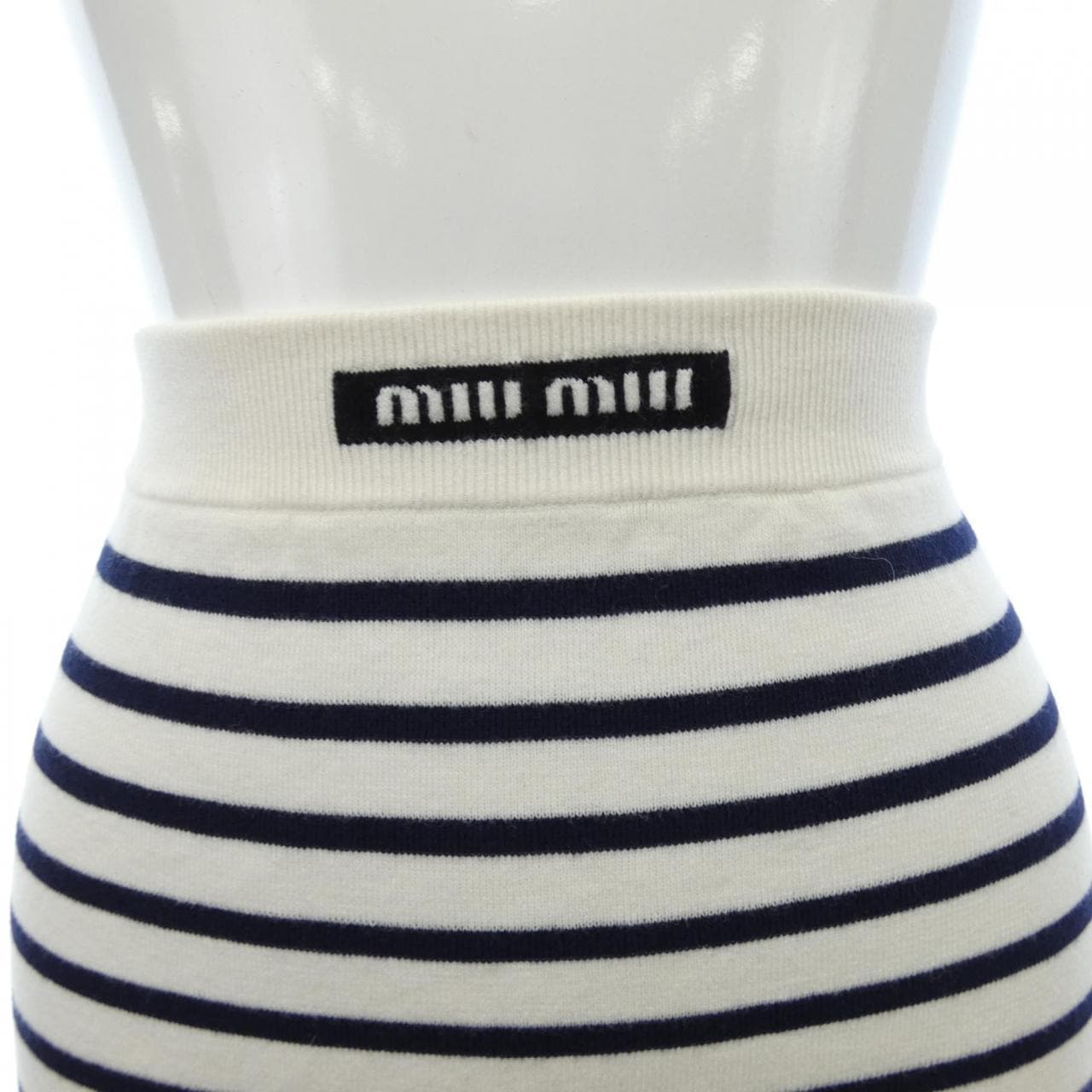 ミュウミュウ MIU MIU スカート