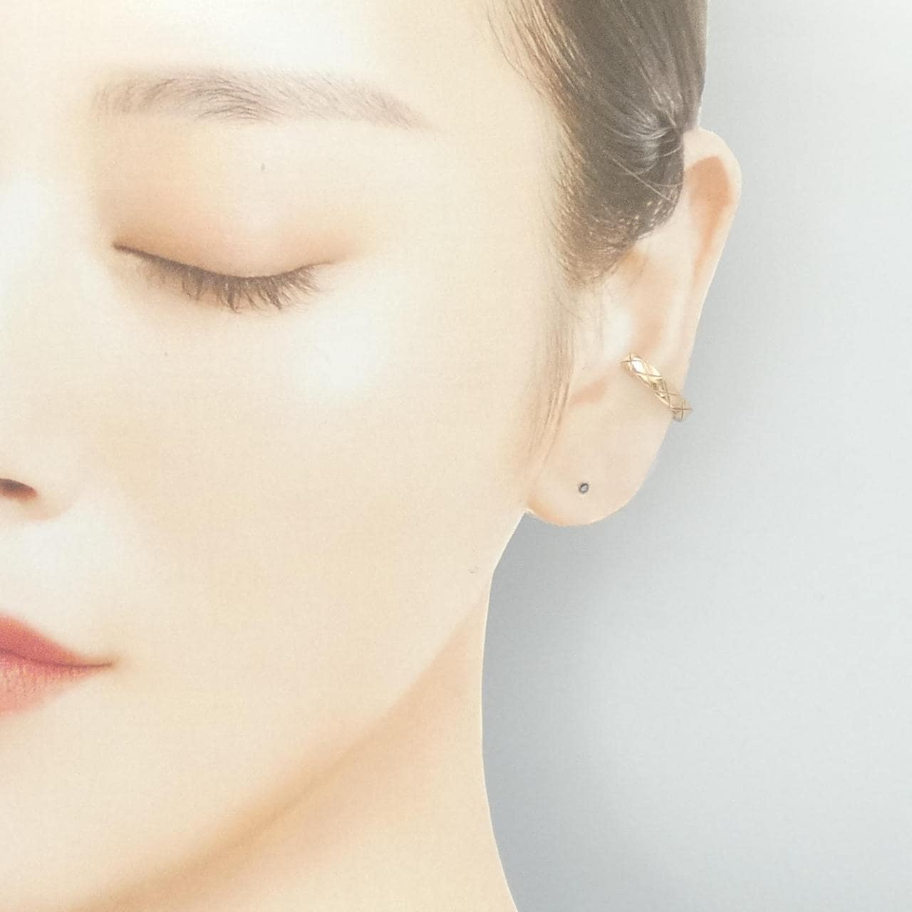 シャネル ココ クラッシュ イヤーカフ 片耳