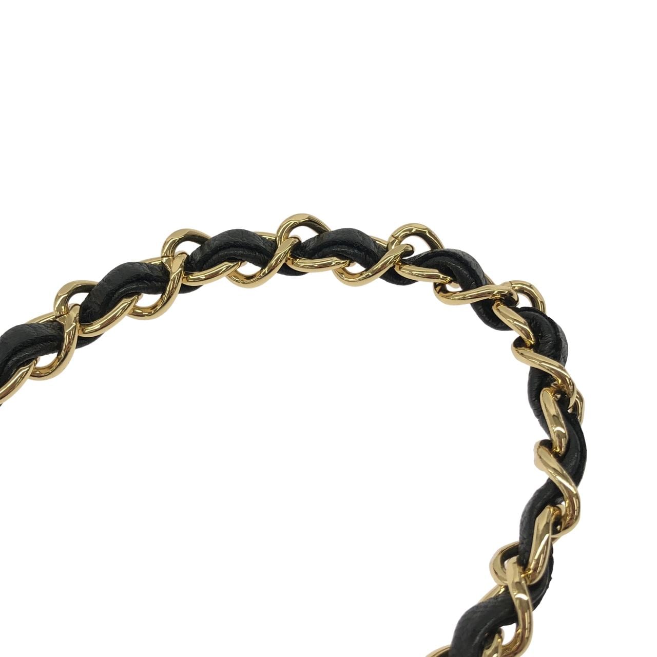 シャネル ショルダーバッグ