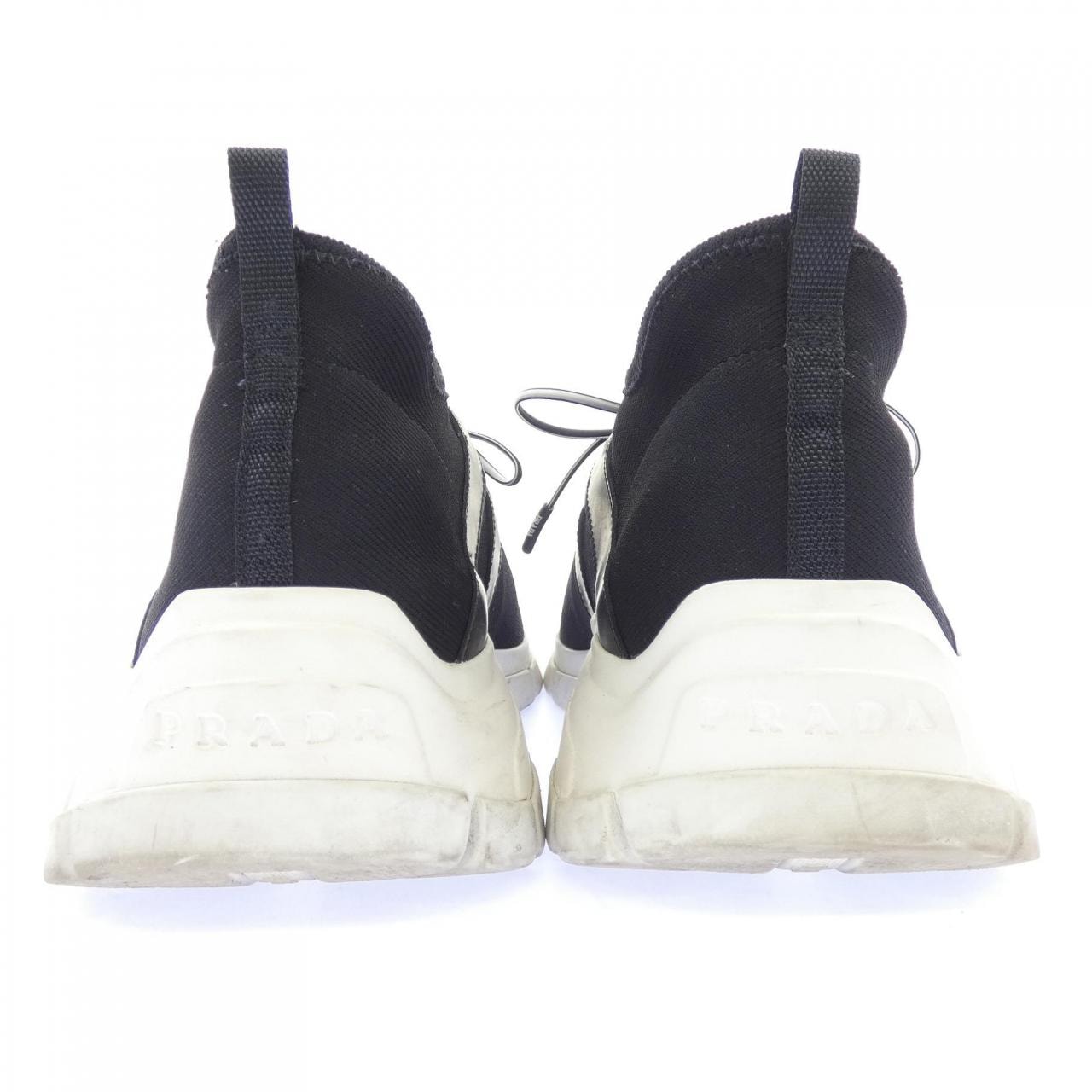 プラダ PRADA スニーカー