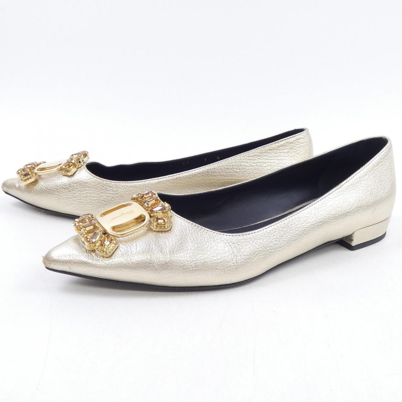 サルヴァトーレフェラガモ SALVATORE FERRAGAMO パンプス