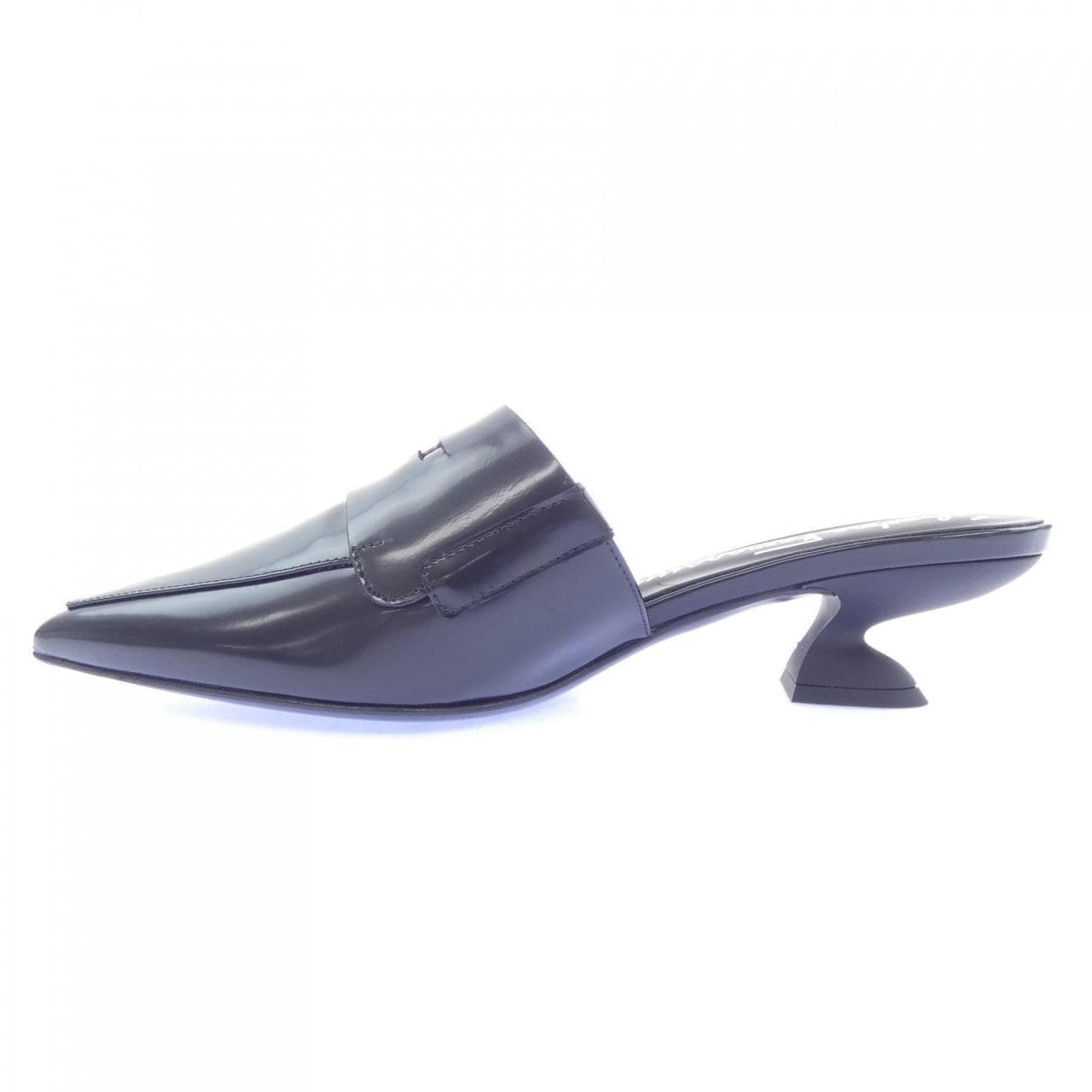サルヴァトーレフェラガモ SALVATORE FERRAGAMO サンダル
