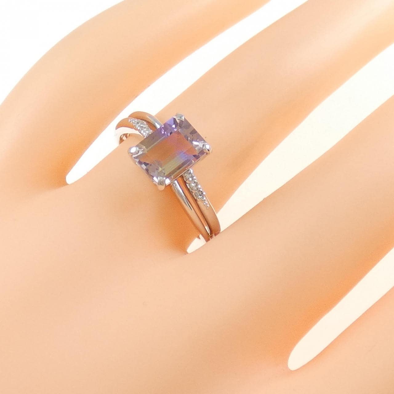 K18WG Ametrine Ring 1.68CT