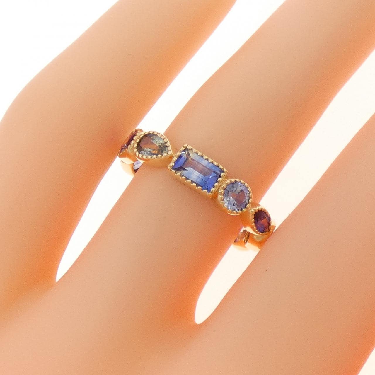 【新品】K18YG サファイヤ リング 2.62CT