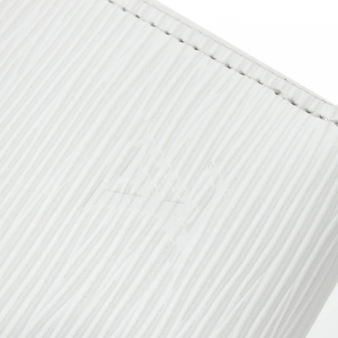 ルイヴィトン エピ ジッピー ウォレット M83632 財布