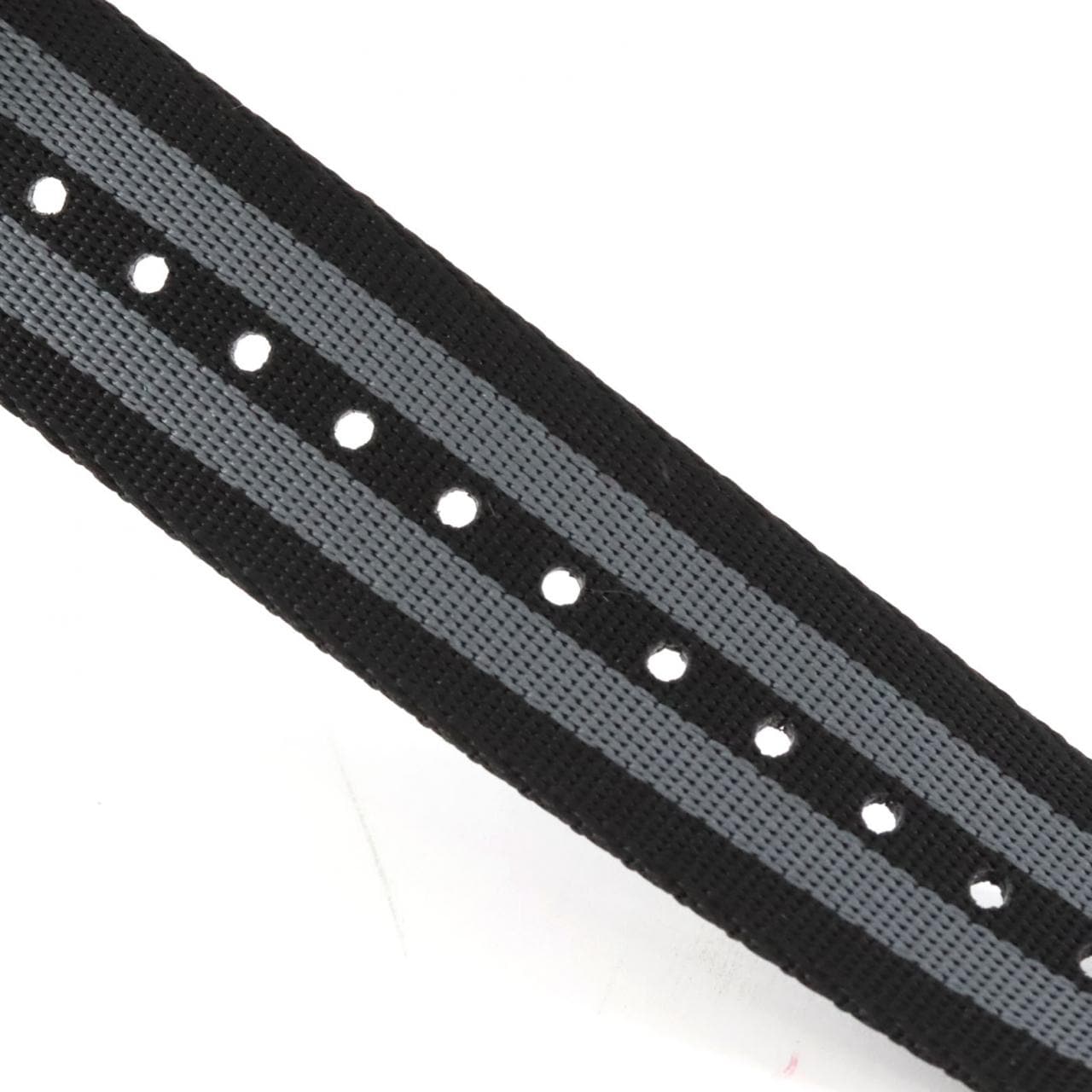 オメガ シーマスターダイバ-300M 210.92.44.20.01.002 セラミック 自動巻