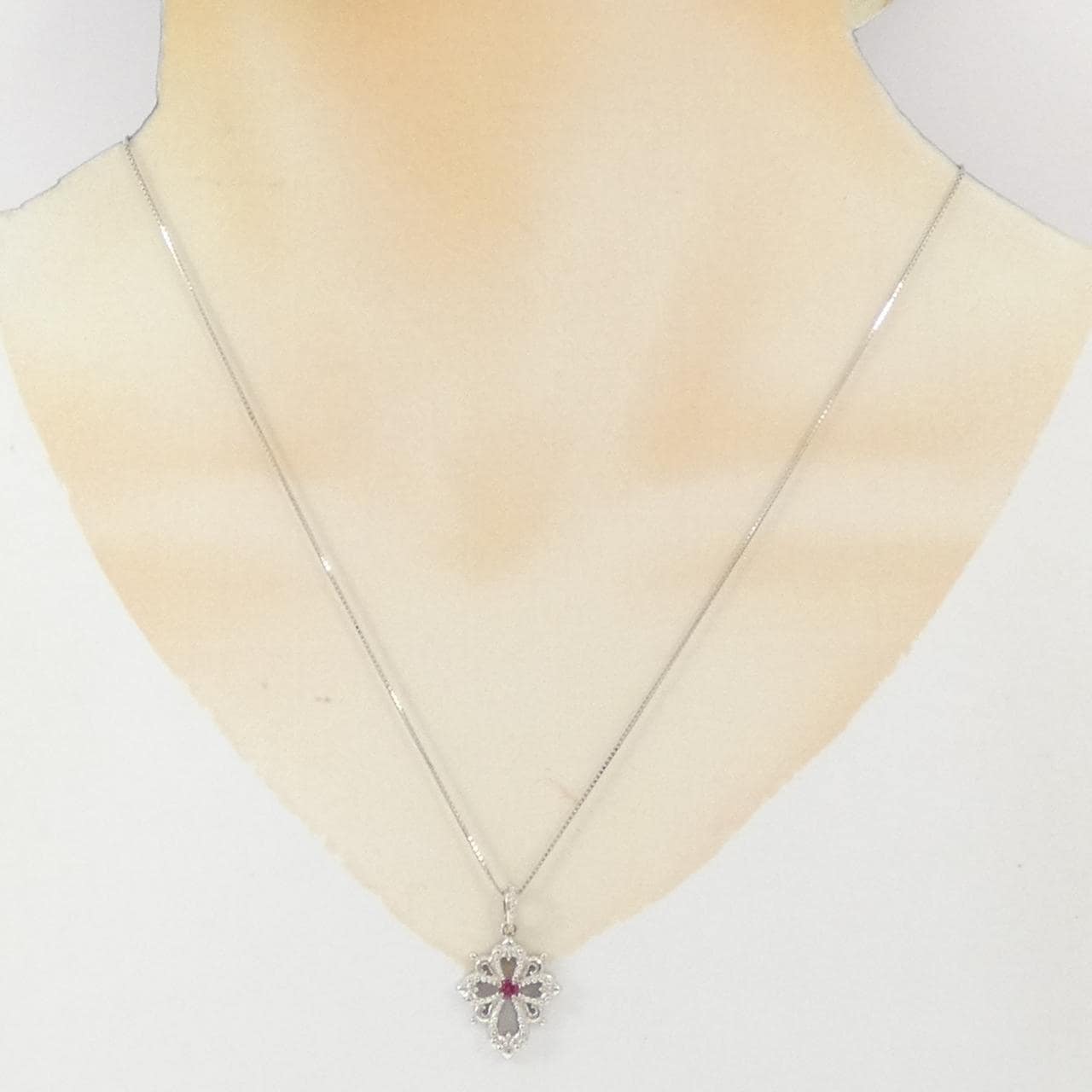 PT900/PT850 ルビー ネックレス