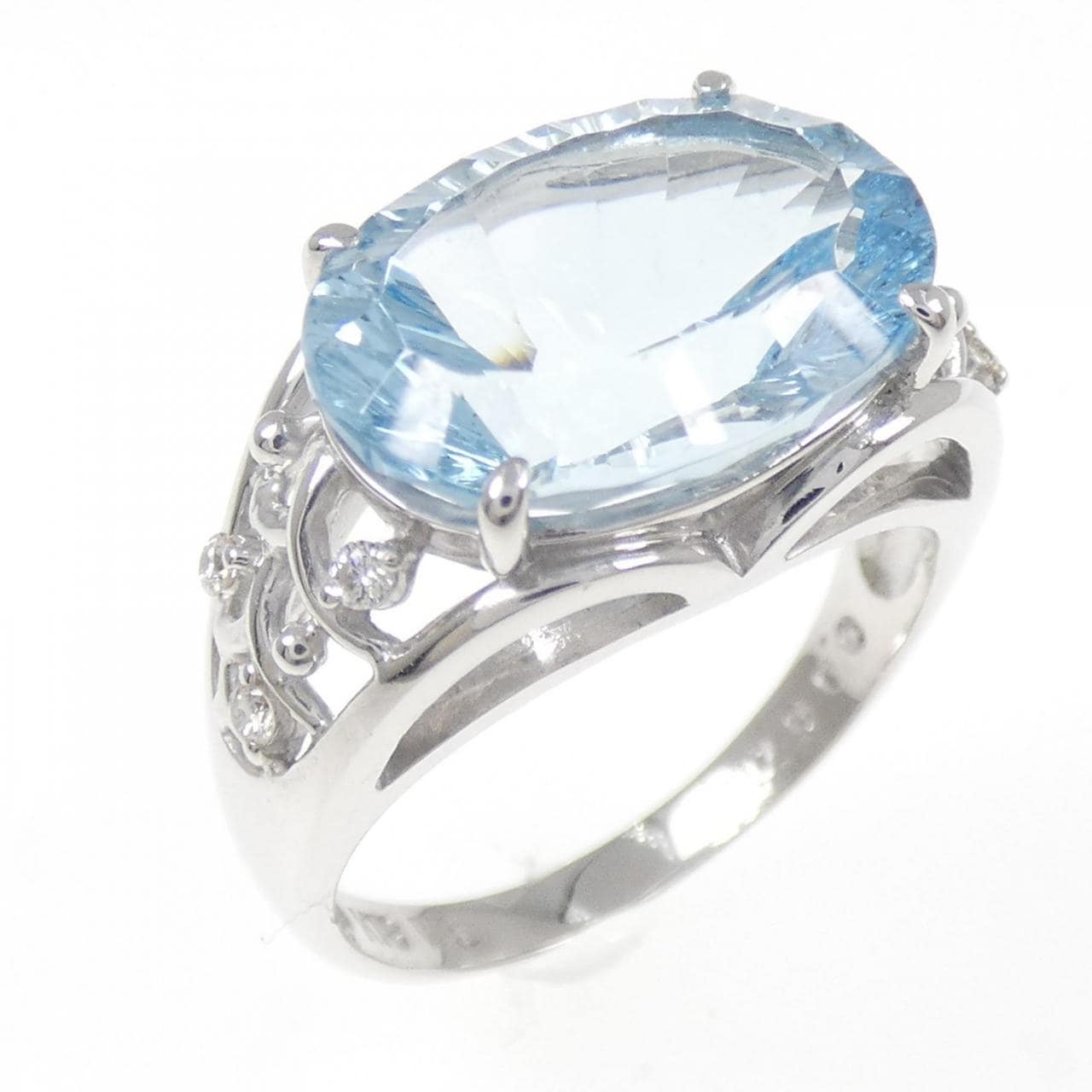 K18WG ブルートパーズ リング 7.15CT