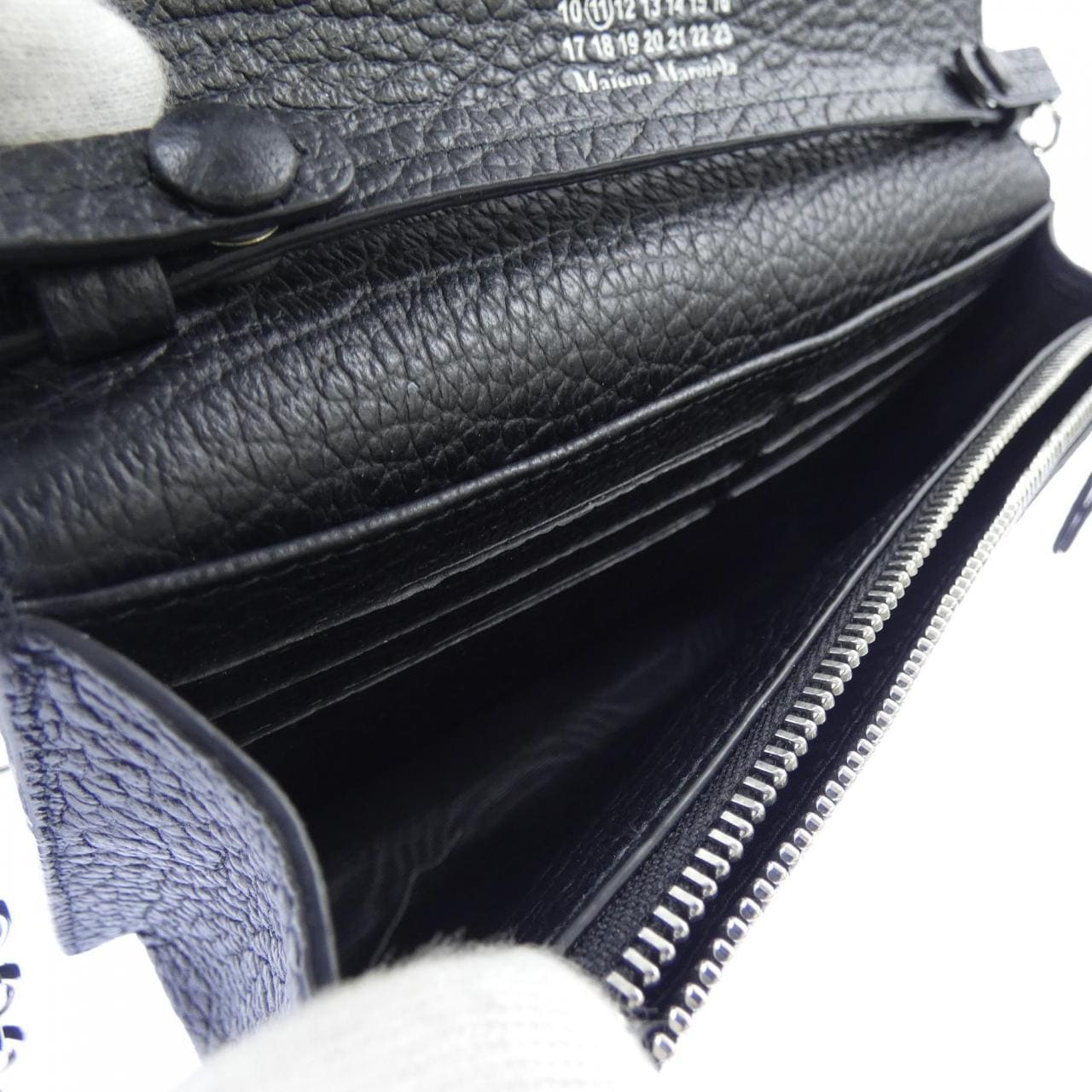 メゾンマルジェラ Maison Margiela 4ステッチ チェーン ウォレット SA3UI0008 BAG