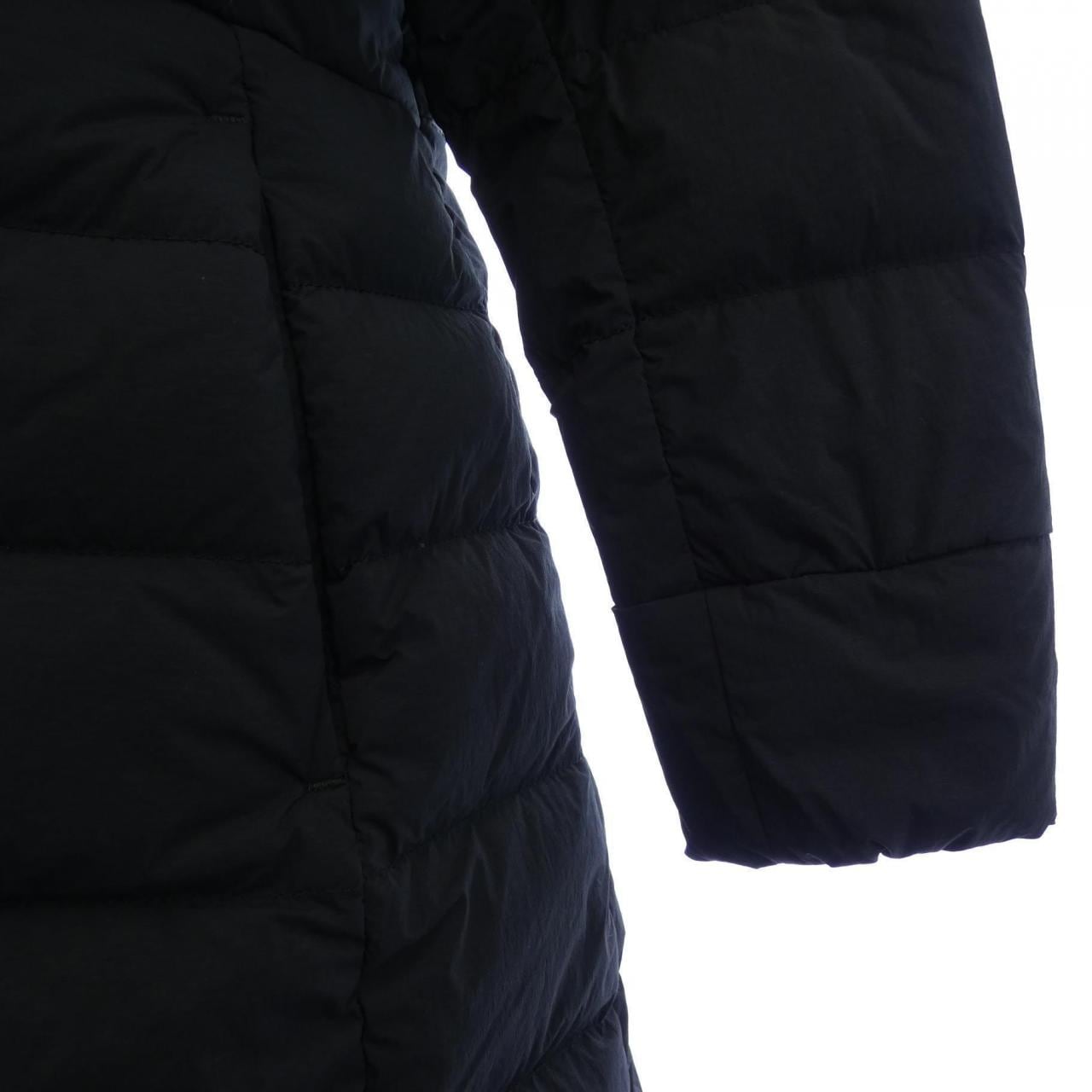 カナダグース CANADA GOOSE ダウンコート