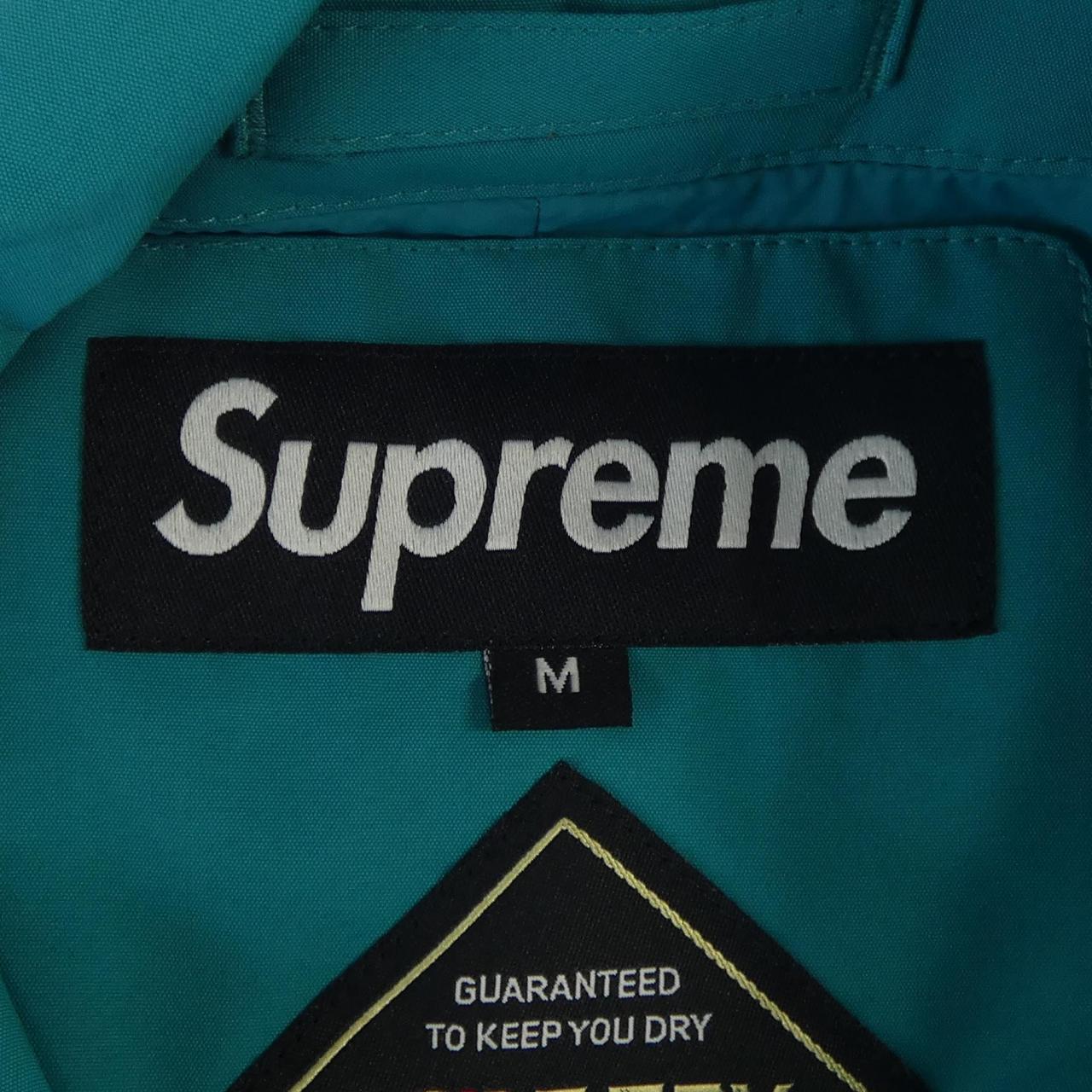 SUPREME超级大衣
