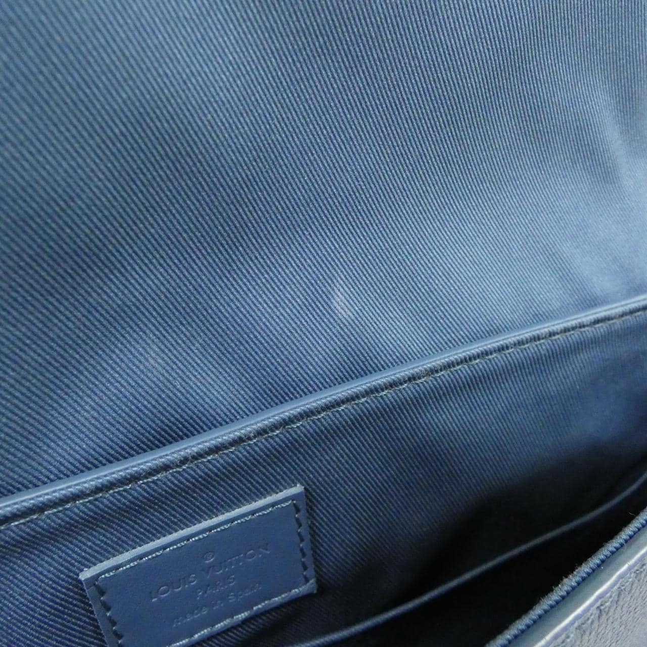 ルイヴィトン LVアエログラム テイクオフ メッセンジャー M23709 ショルダーバッグ