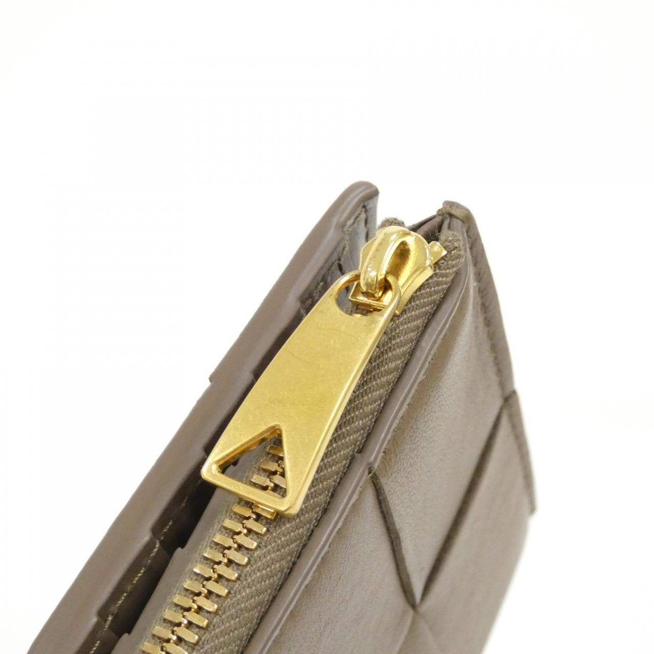 ボッテガヴェネタ 667130 VCQC1 財布