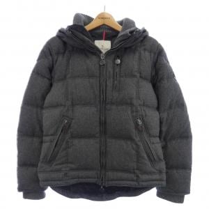 モンクレール MONCLER ダウンジャケット