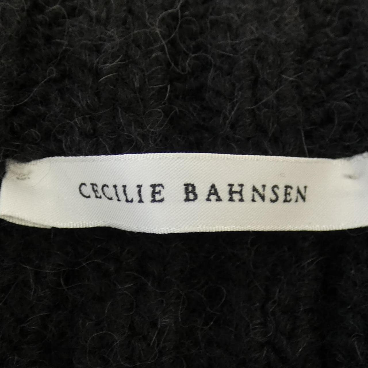 セシリーバンセン CECILIE BAHNSEN ベスト
