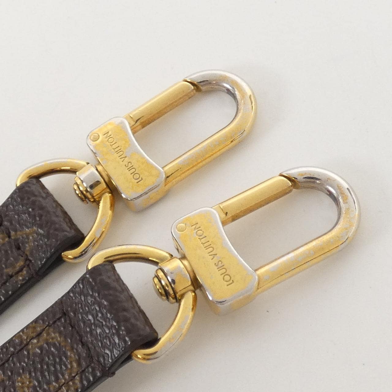 LOUIS VUITTON Monogram Pallas BB M41241 包