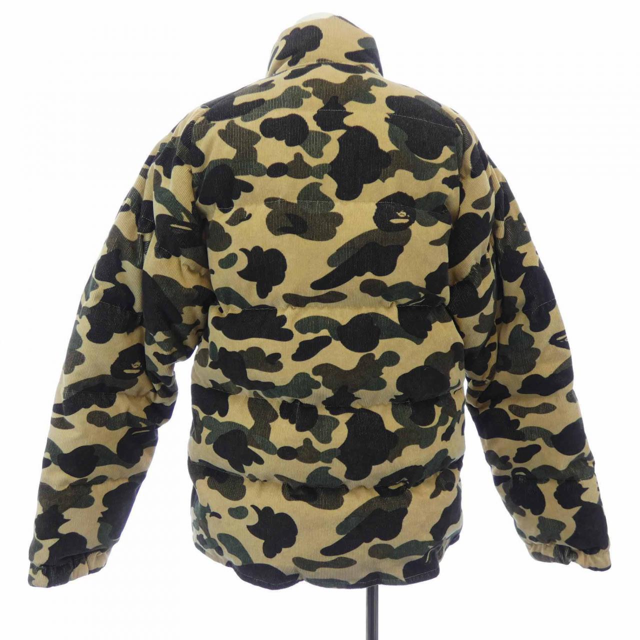 アベイシングエイプ A BATHING APE ダウンジャケット