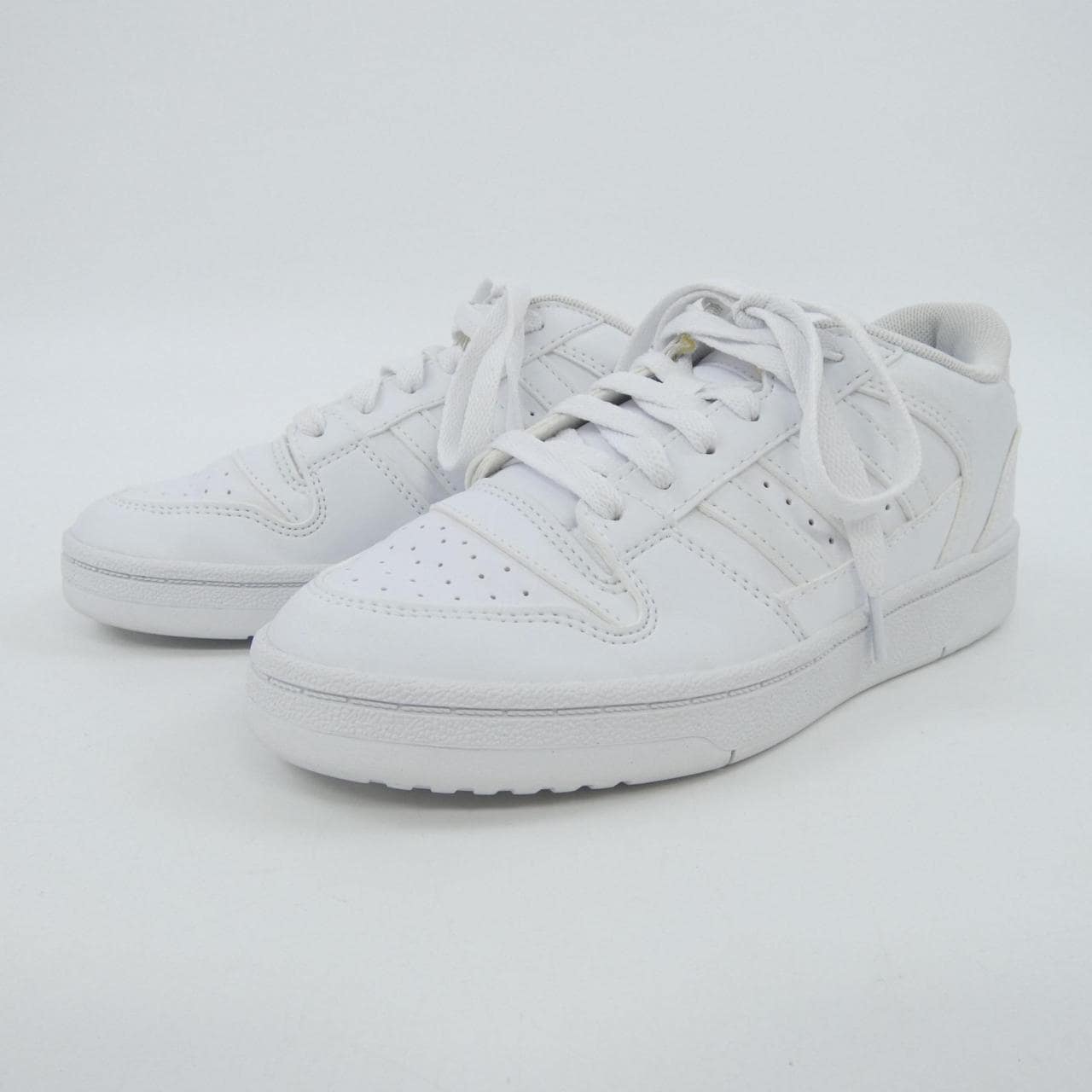 アディダス ADIDAS スニーカー