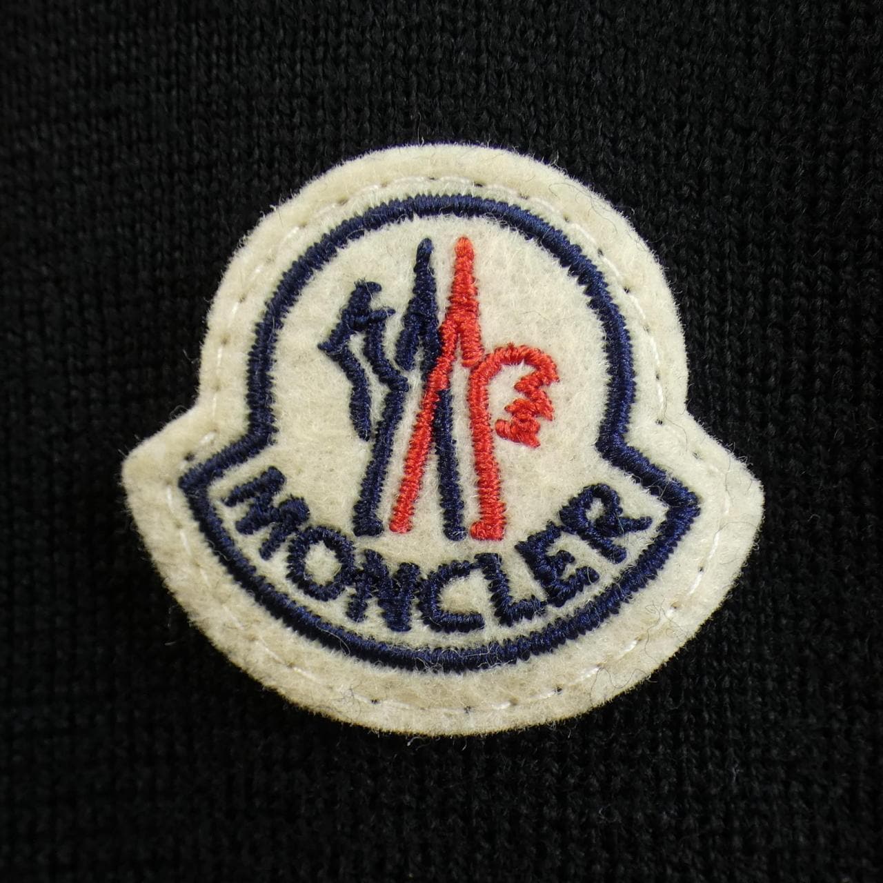 モンクレール MONCLER 10919B00016 ダウンジャケット