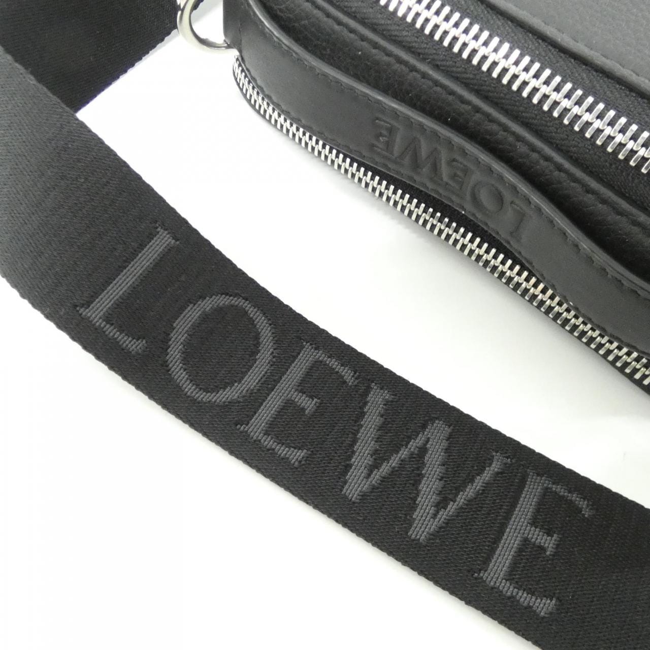 ロエベ カメラ クロス ボディ ミニ C660R41X01 ショルダーバッグ