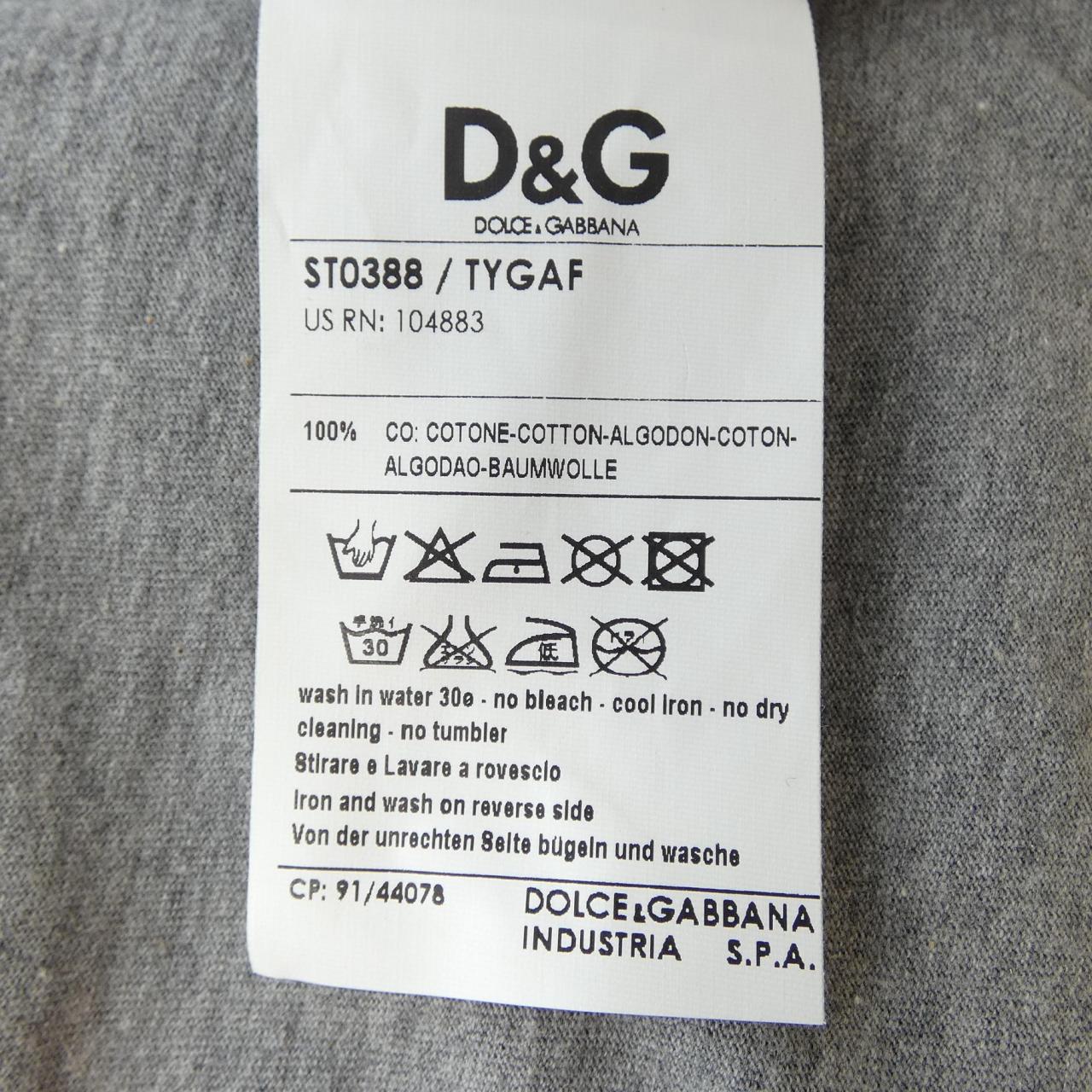 ディーアンドジー D&G トップス
