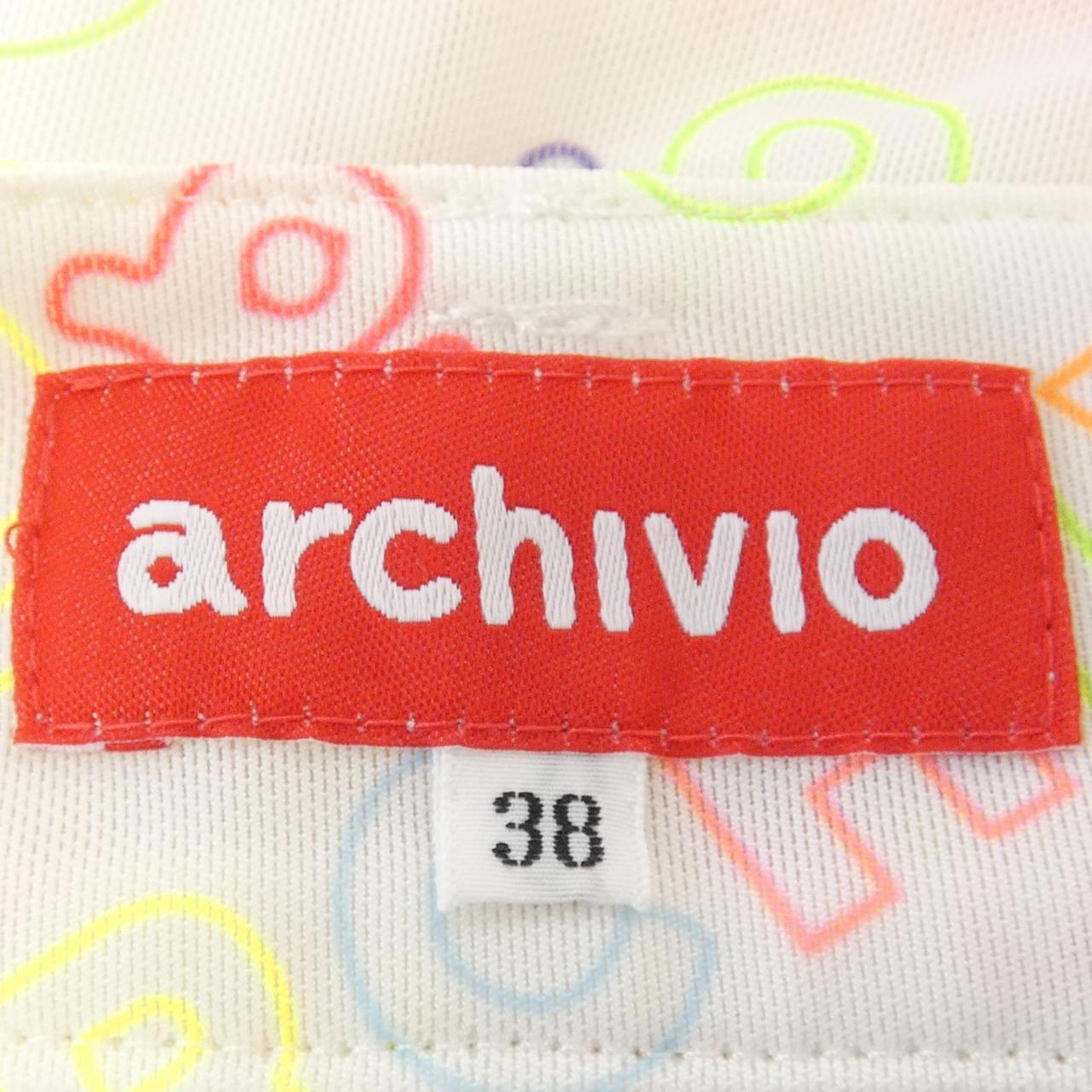 アルチビオ ARCHIVIO スカート