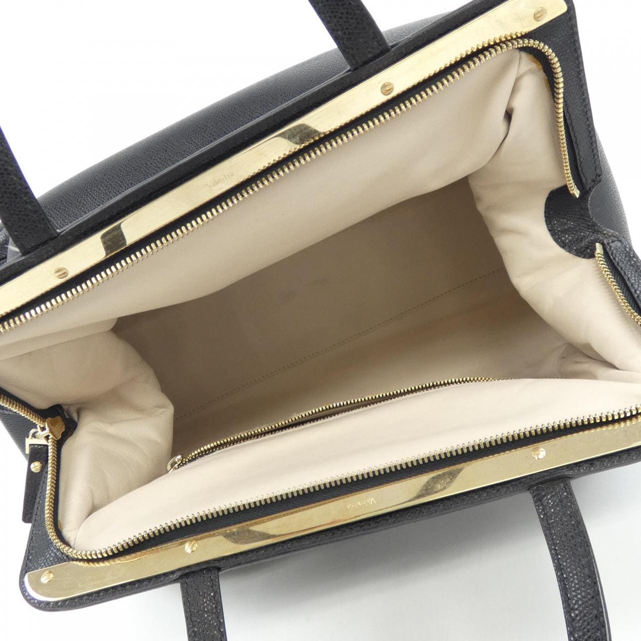 ヴァレクストラ VALEXTRA CAJU BAG