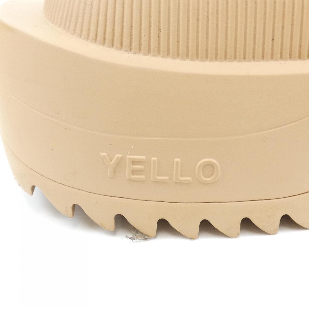 YELLO Sandals