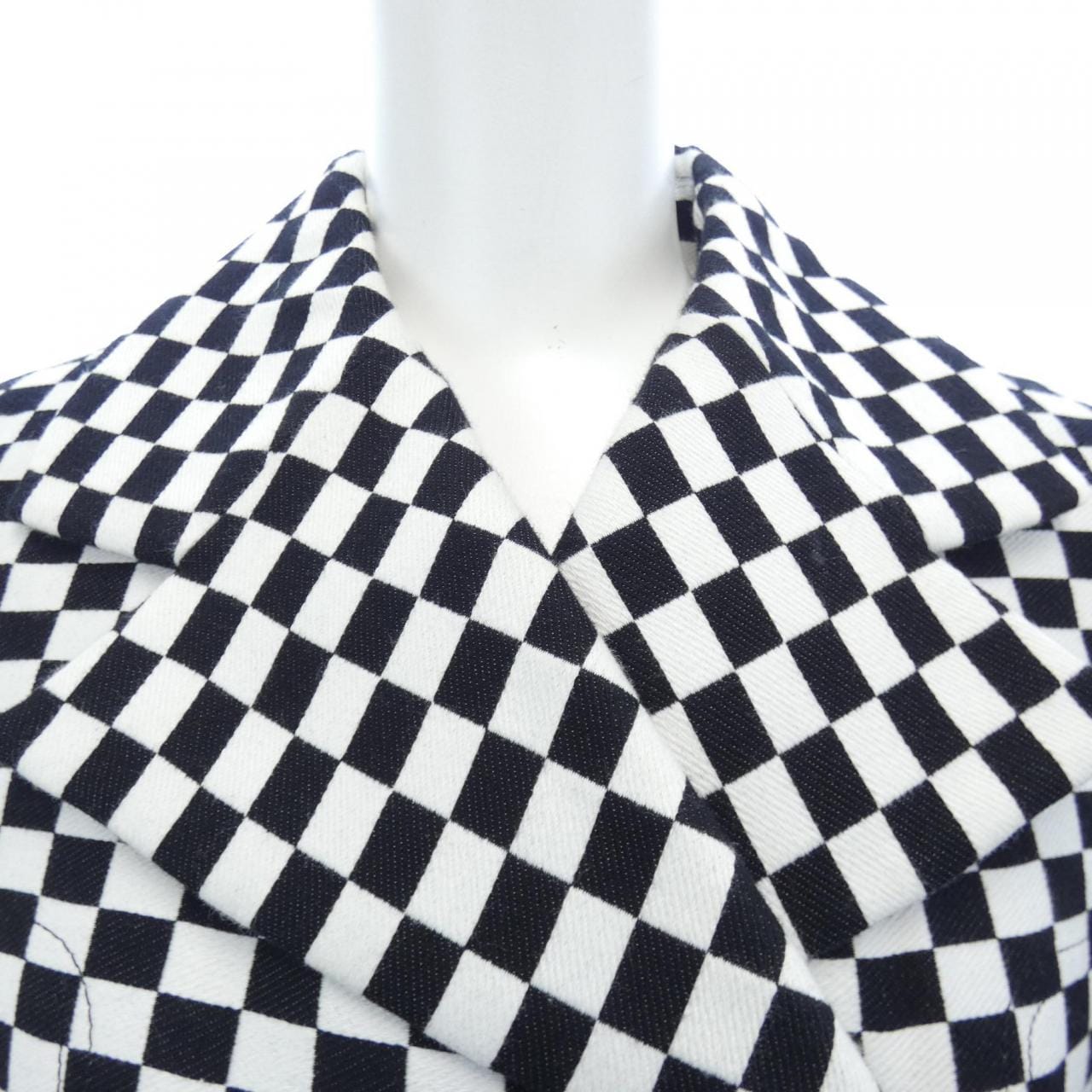 CHRISTIAN DIOR coat