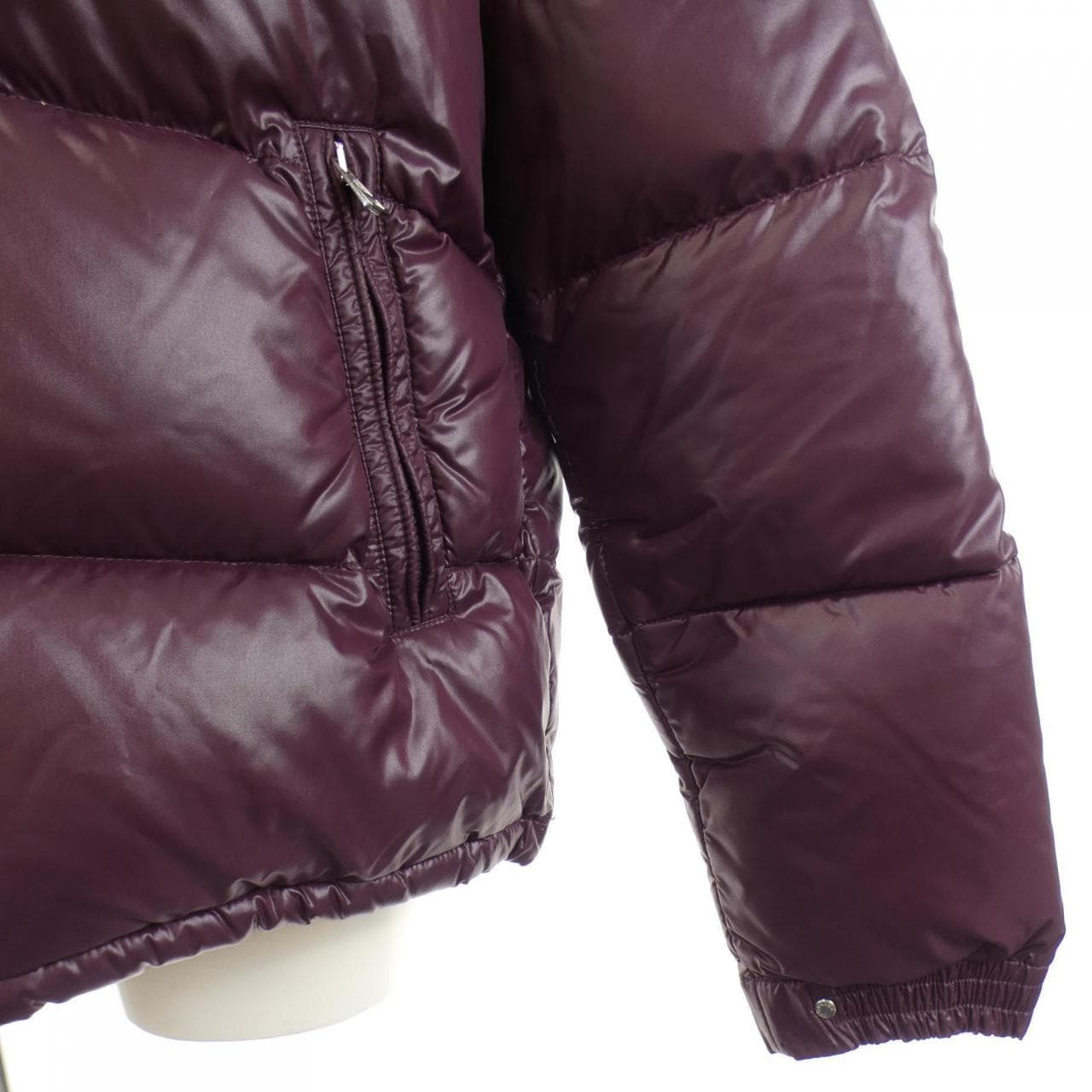 モンクレール MONCLER 41310/50 ダウンジャケット